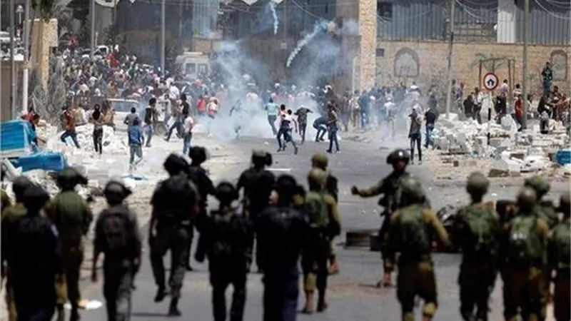 مصرع فلسطينى جراء هجوم قوات الاحتلال على بلدة دير الغصون