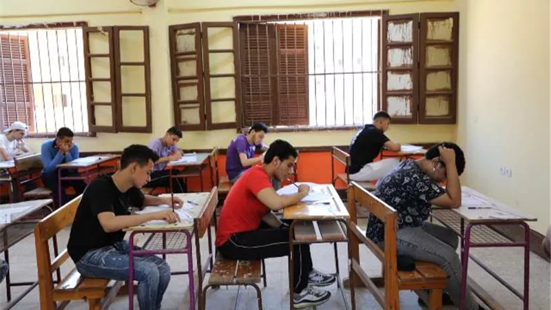 إجراءات عاجلة بشأن صرف حافز الإثابة للمعلمين المشاركين بامتحانات الثانوية العامة
