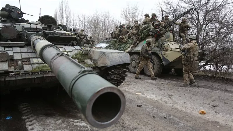 روسياتدرج القائم بأعمال وزيرالدفاع الأوكراني السابق على قائمةالمطلوبين