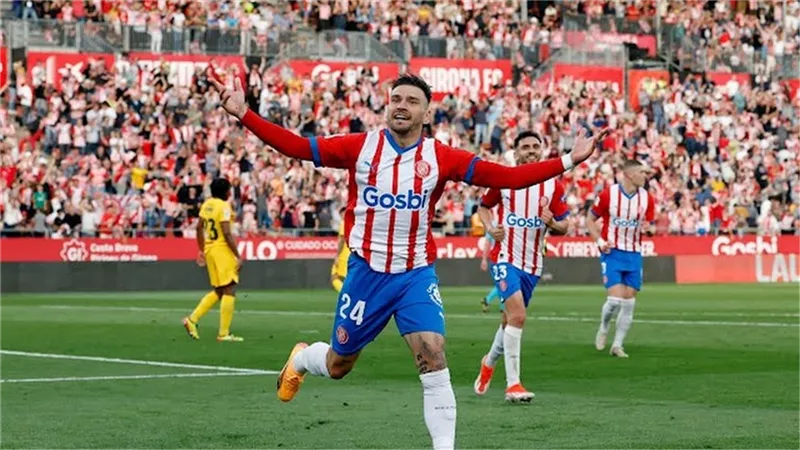 شاهد ملخص وأهداف فوز جيرونا علي برشلونة 4 / 2 في الليجا