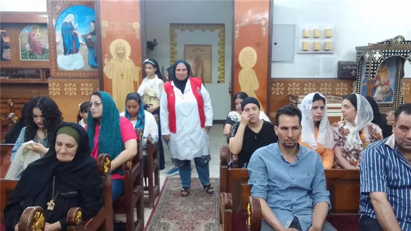 انتشار الفرق الطبية لتأمين الكنائس بالشرقية