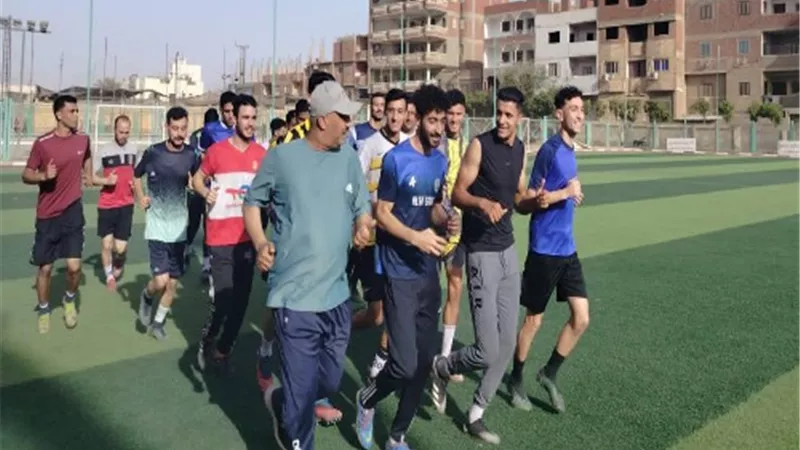 وكيل الشباب والرياضة يشارك منتخب القليوبية لكرة القدم أول مران