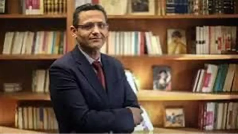 البلشى والباز ضيفا ندوة اليوم العالمى لحرية الصحافةبالمسرح الصغير