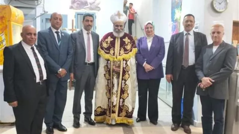 سحر شعبان تزور كنائس غرب للتهنئة بعيد القيامة