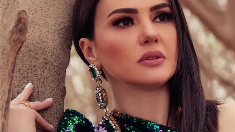 دينا فؤاد تهنئ الأقباط بعيد القيامة وشم النسيم