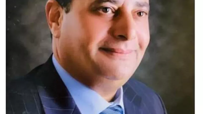 وكيل وزارة الشباب بالبحر الأحمر يهنئ الإخوة الأقباط بعيد القيامة