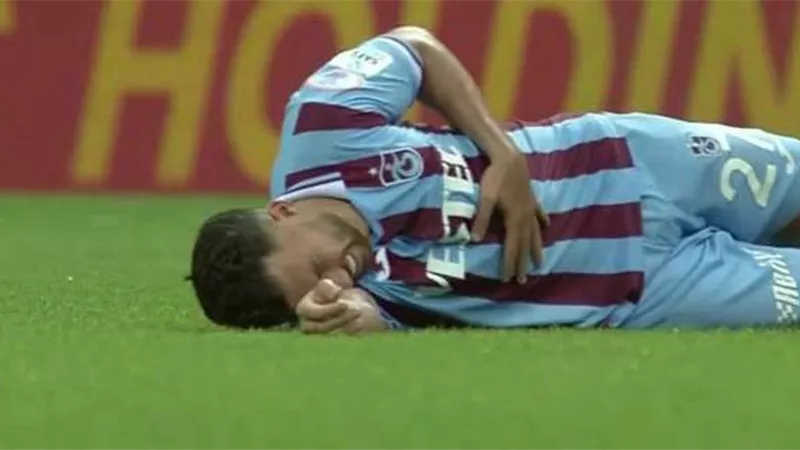 حسام حسن يطالب طبيب المنتخب بتحديد موقف تريزيجيه من المعسكر المقبل