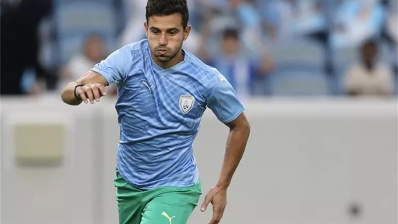 حمدي فتحي يتوج بلقب بطولة كأس قطر علي حساب بن شرقي
