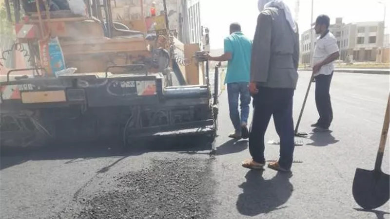 جهاز سوهاج الجديدة يكشف عن أحدث مشروعات الطرق بالمدينة.. صور