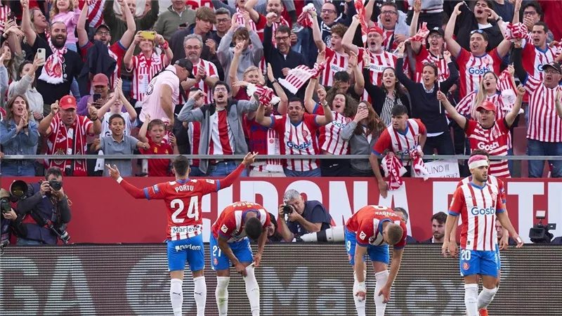 جيرونا يتأهل رسميًا إلى دوري أبطال أوروبا لأول مرة في تاريخه