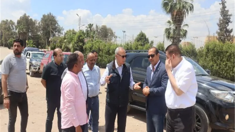 محافظ القليوبية يتفقد قطعة أرض لإنشاء موقف سيارات بالقناطر الخيرية
