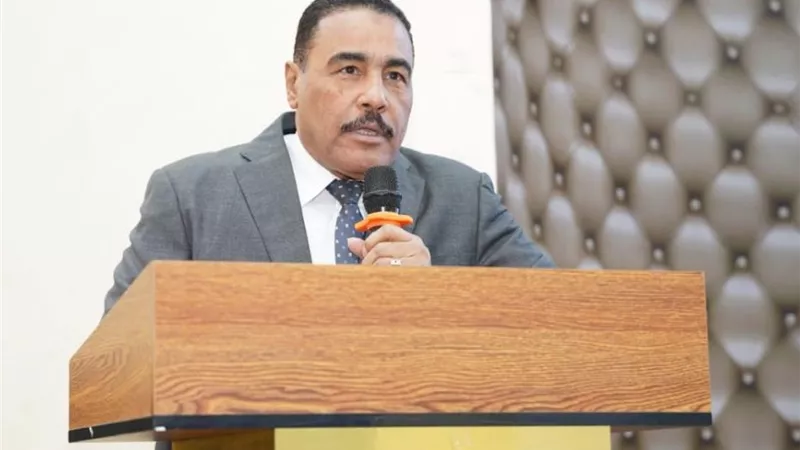 محافظ مطروح يشهد فعاليات النسخة السادسة لبرنامج شباب المحافظات