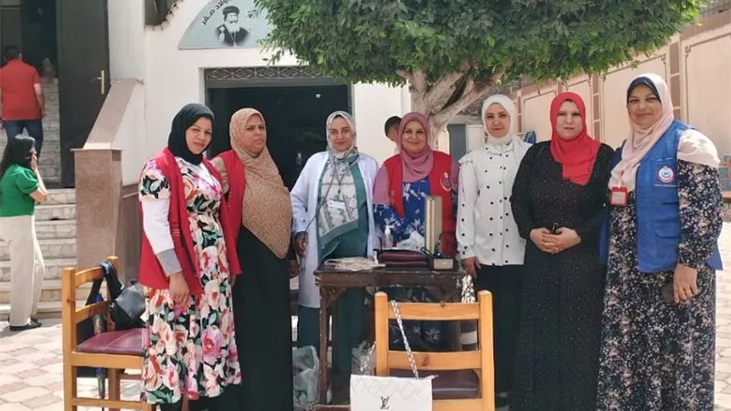 استمرارانتشارالفرق الطبية لتأمين الكنائس واماكن التجمعات بالشرقية