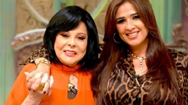 اسعاد يونس عن ياسمين عبد العزيز: هدية غالية اوي وليها مكانه