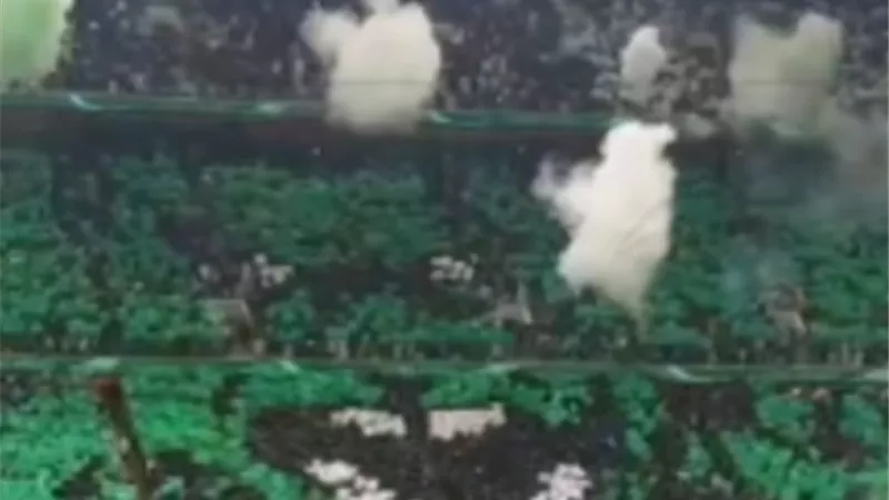 حكم كلاسيكو الاهلي والهلال يؤجل انطلاقة المباراة لدقائق