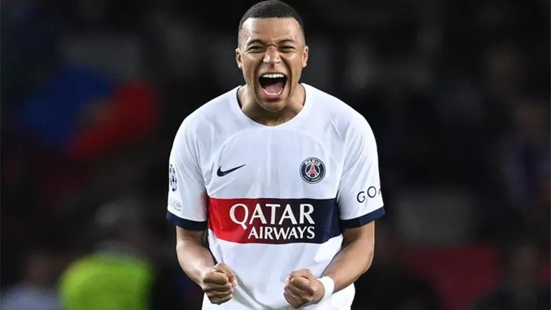 قلق بين لاعبي ريال مدريد بشأن صفقة مبابي