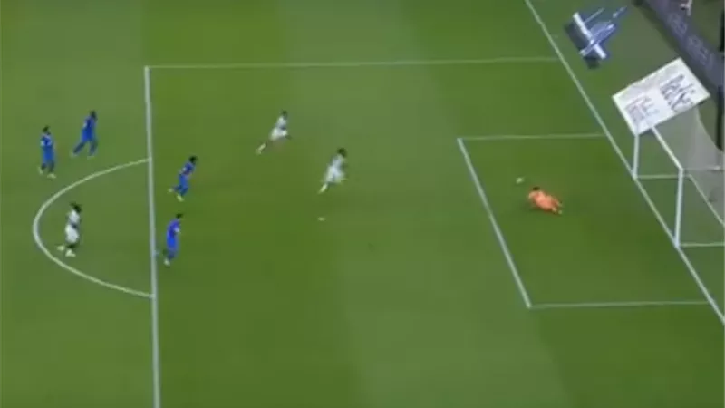 شاهد .. هدف الهدف الاول للأهلي السعودي فى شباك الهلال