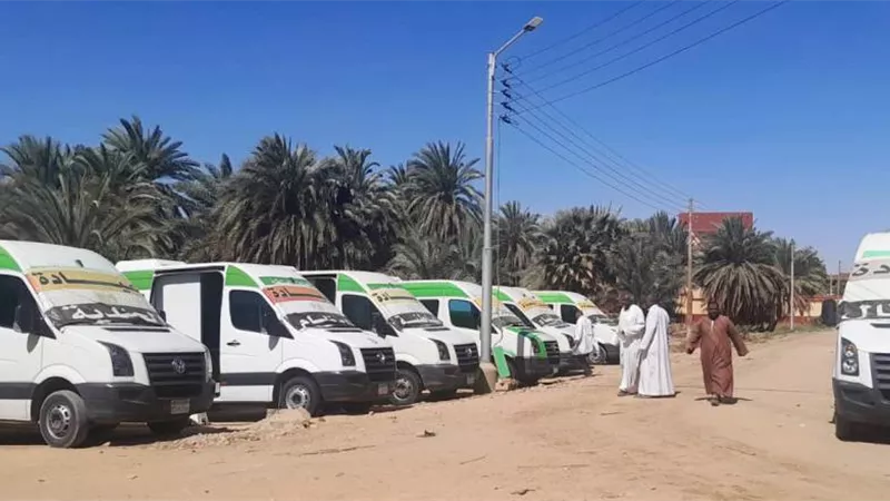 محافظ أسوان:توقيع الكشف الطبى وتقديم الرعاية العلاجية لـ1140مواطن