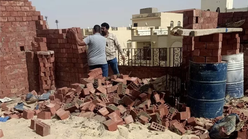 الجزار: إزالة مخالفات بناء في حملات بالشروق والشيخ زايد والعبور