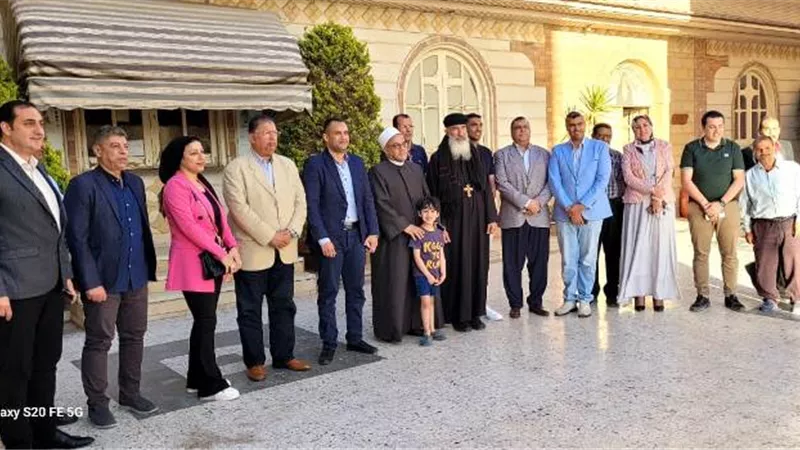 تفاصيل زيارة قيادات مدينة دمياط الجديدة لكنيسة العذراء مريم.. صور