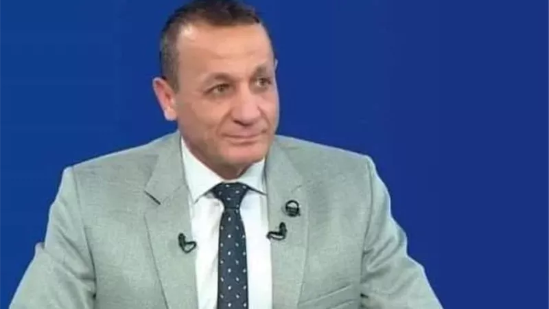 النائب أيمن عبد المحسن