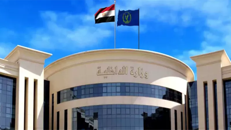 تشكيل فريق بحث لكشف ملابسات مقتل رجل أعمال كندي بالإسكندرية