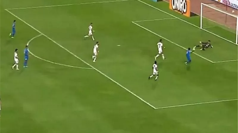 مكافـأة خاصة من فرج عامر للاعبى سموحة بعد الفوز على الزمالك