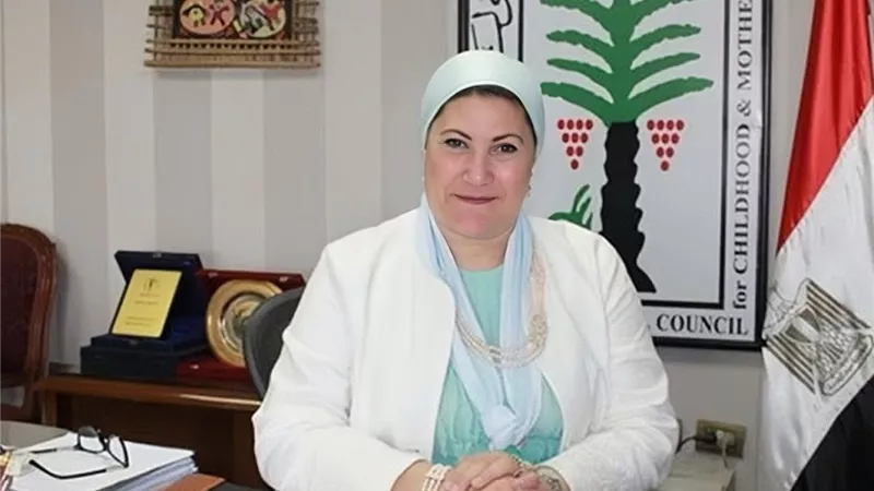 قومى المرأة يهنئ رئيسة 
