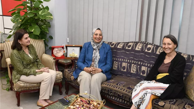 تعاون بين جامعتي عين شمس وستراسبورغ للإشراف على الرسائل العلمية