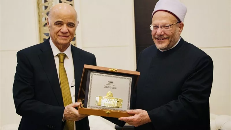 المفتي يستقبل رئيس اتحاد علوم الفضاء والفلك لبحث تعزيز التعاون