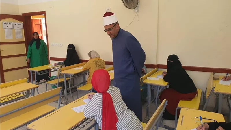 ختام امتحانات النقل الثانوي والقراءات بمعاهد الغربية الأزهرية