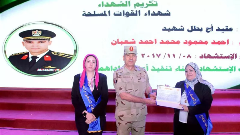 قوات الدفاع الشعبى تنظم ندوات وزيارات ميدانية للمشروعات التنموية