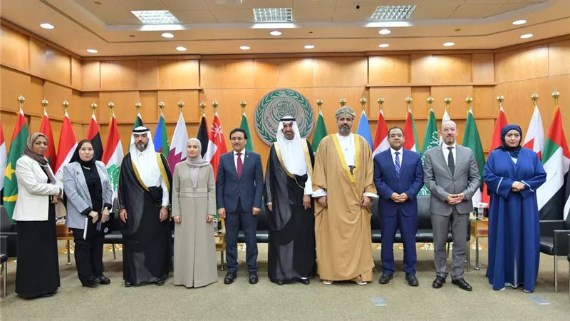 وفد من الجامعةالعربية يتوجه إلى المنامة للتحضير للقمة العربية بالبحرين