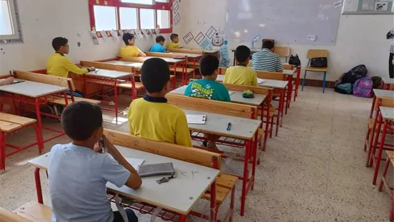 فى اليوم الثانى .. شكاوى من الحر فى امتحانات نقل البحيرة