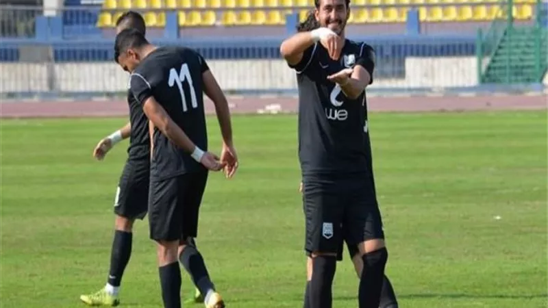 من ركلة جزاء.. زد يتقدم على سموحة بهدف فى الشوط الأول