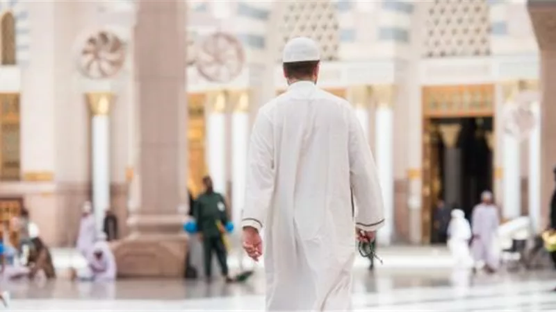 3أدعية مستحبة عند دخول المسجد لأداء صلاة الجمعة