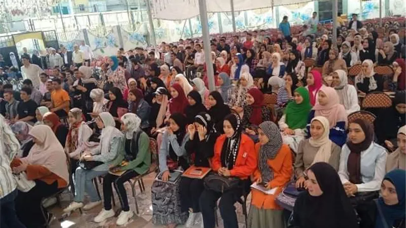 بحضور الآلاف .انطلاق قوافل تعليمية لطلاب الثانوية العامة بالشرقية