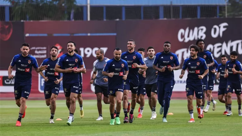 الأهلي يختتم استعداداته لمواجهة بلدية المحلة فى الدورى