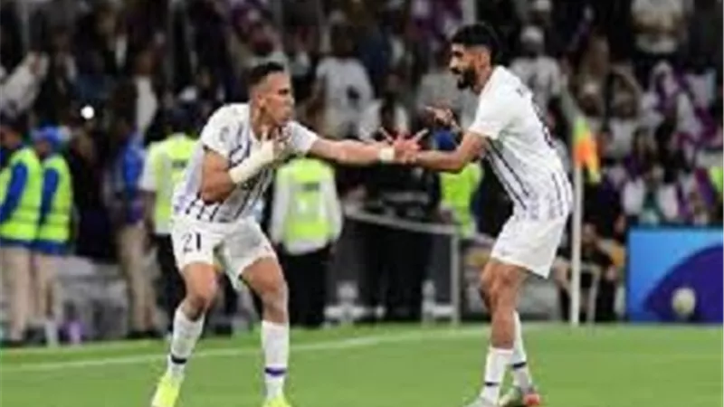 سفيان رحيمي يقود تشكيل العين الإماراتي أمام يوكوهاما