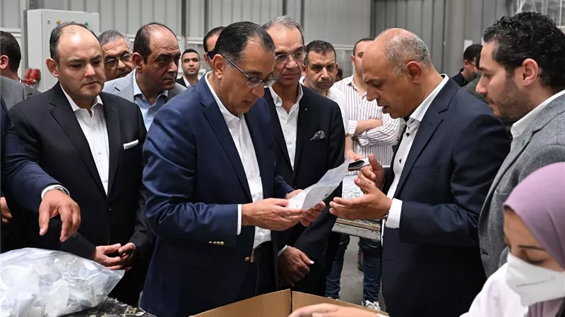 مدبولي: الحكومة تواصل جهودها الرامية لتعميق الصناعة المصرية