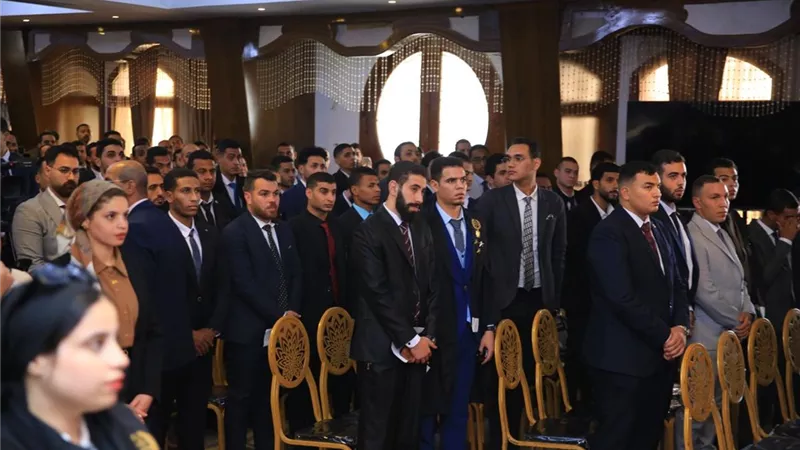 نقيب المحامين يترأس جلسة حلف اليمين للأعضاء الجدد.. ويُعلن ضوابط جديدة لتنظيم القيد