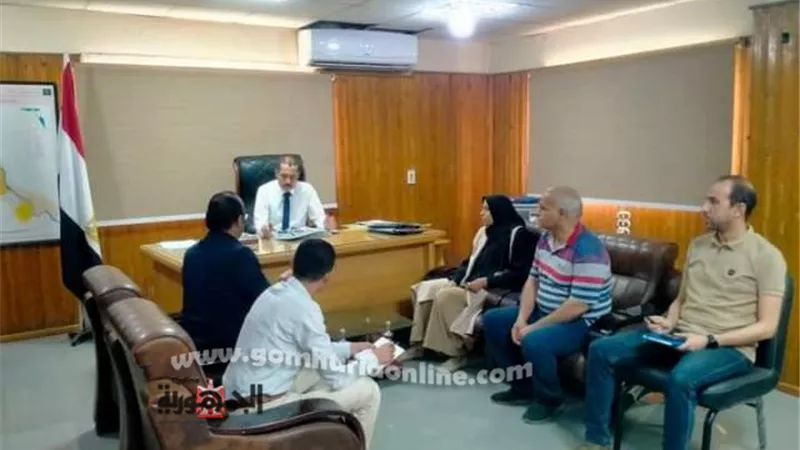 وكيل صحة سوهاج يلتقي فريق إدارة مكافحة العدوى بوزارة الصحة