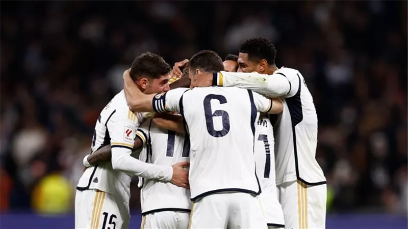 شاهد .. جارسيا يهز شباك غرناطة ويفتتح التسجيل لريال مدريد