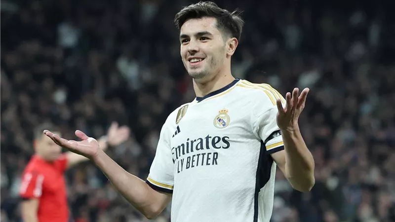 إبراهيم دياز يسجل هدف ريال مدريد الرابع في شباك غرناطة