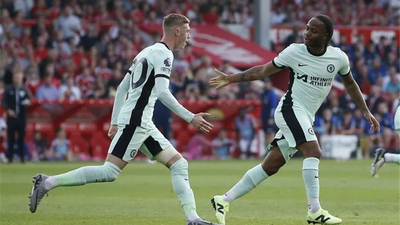 تشيلسي يفوز بصعوبة على نوتينجهام فورست 3-2 بالدوري الإنجليزي
