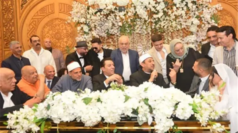 بالصور.. نجوم الفن فى حفل زفاف ابنة نقيب الموسيقيين