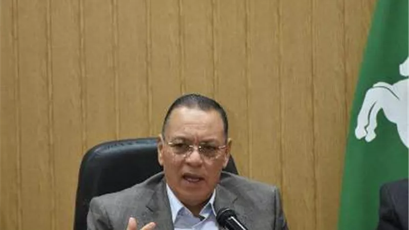 ضبط 2طن و250 كيلو دقيق بمخزن قبل تهريبه ببلبيس