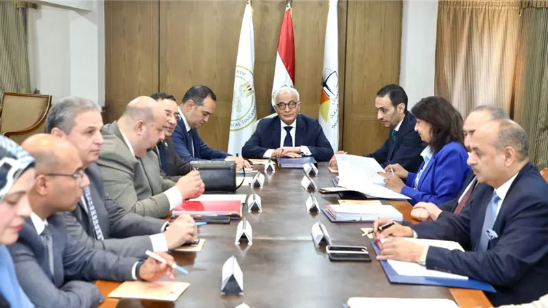 حجازي يرأس اجتماع مجلس إدارة صندوق دعم وتمويل المشروعات التعليمية