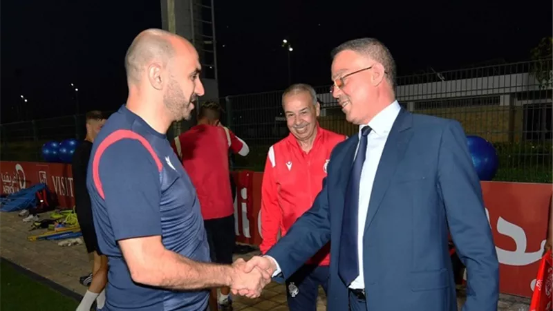لقجع والركراكي يحضران مباراة نهضة بركان والزمالك