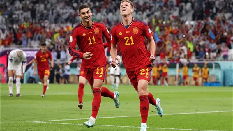 برشلونة يقترب من حسم صفقة التعاقد مع نجم لايبزيج